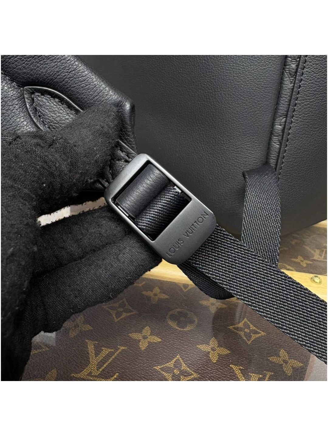 Louis Vuitton Palm Springs 30 Monogram Multicolore