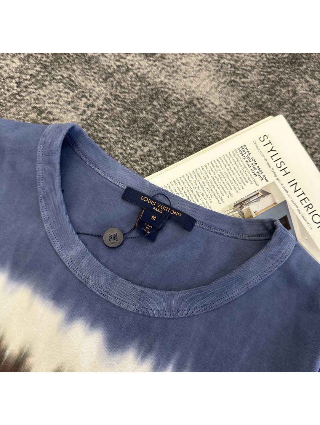 Louis Vuitton Short Sleeve Crew Neck T-Shirt in Multicolor