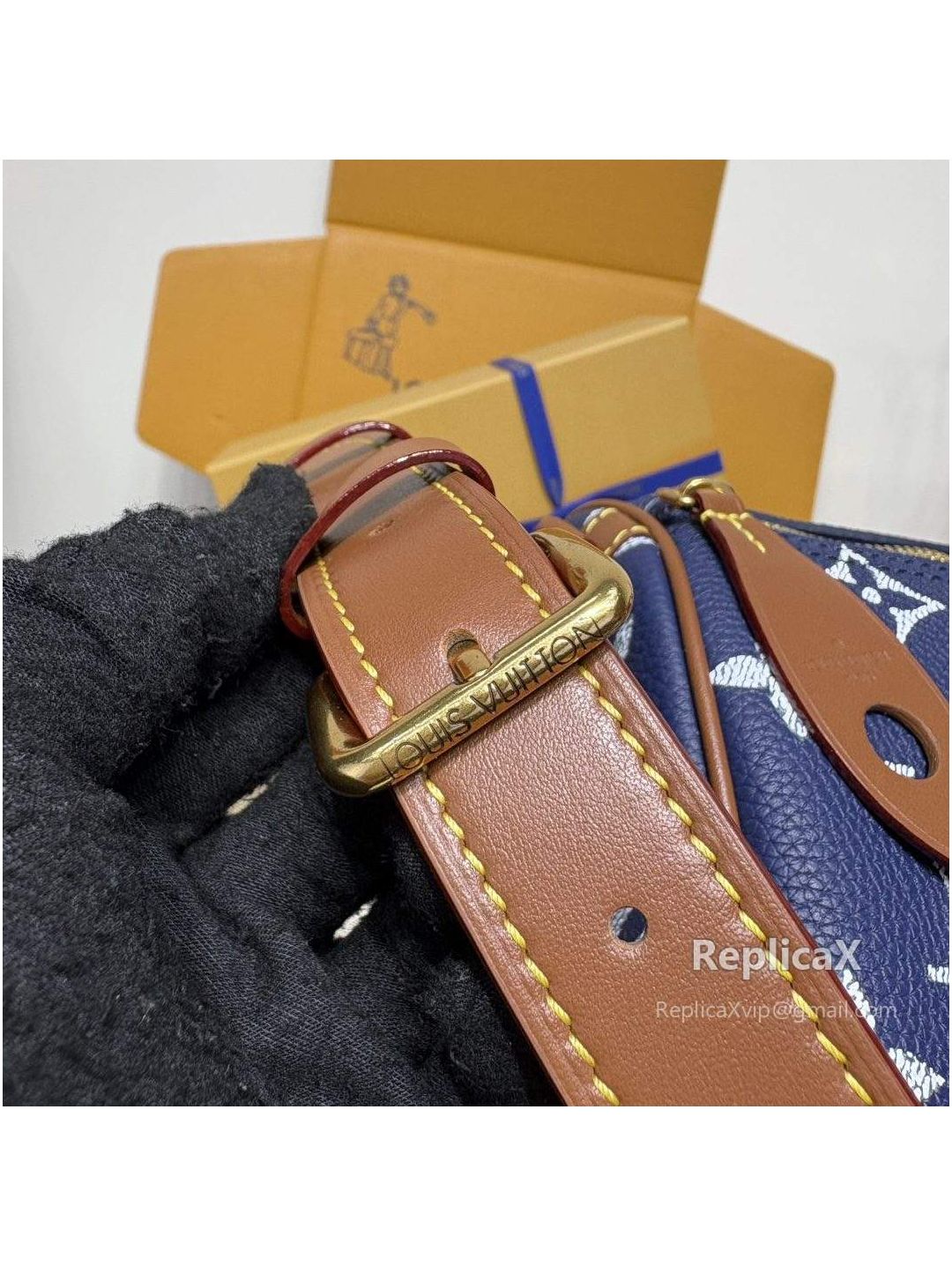 Louis Vuitton Speedy in blue Monogram Multicolore