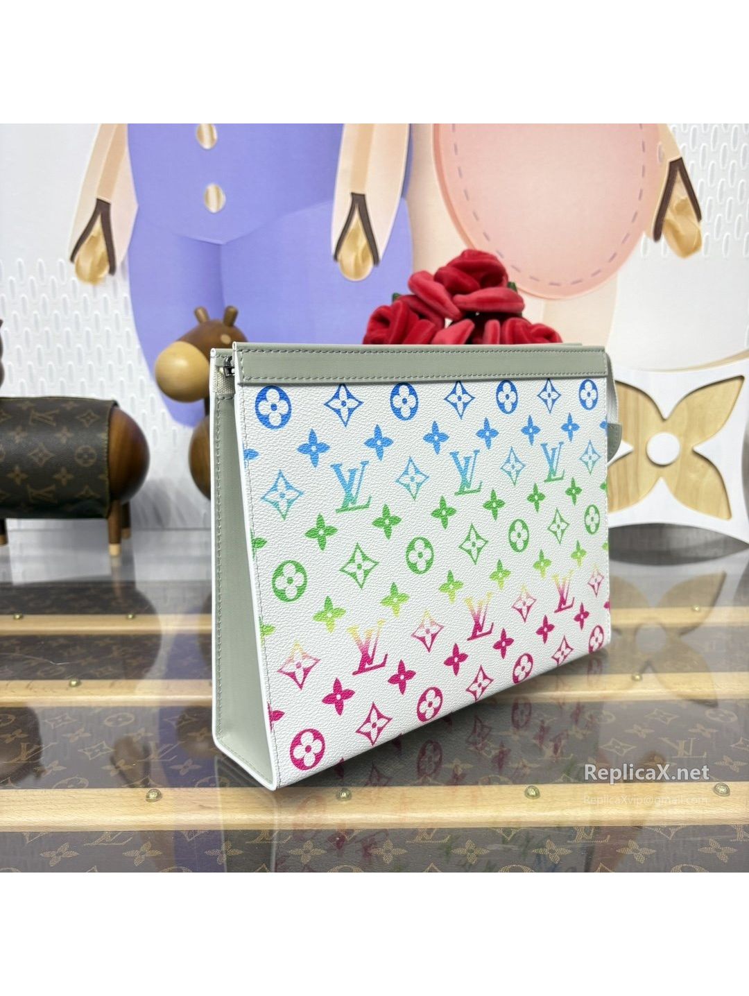 louis-vuitton-white-multicolor-monogram-zip-clutch-rxlvj02176-01
