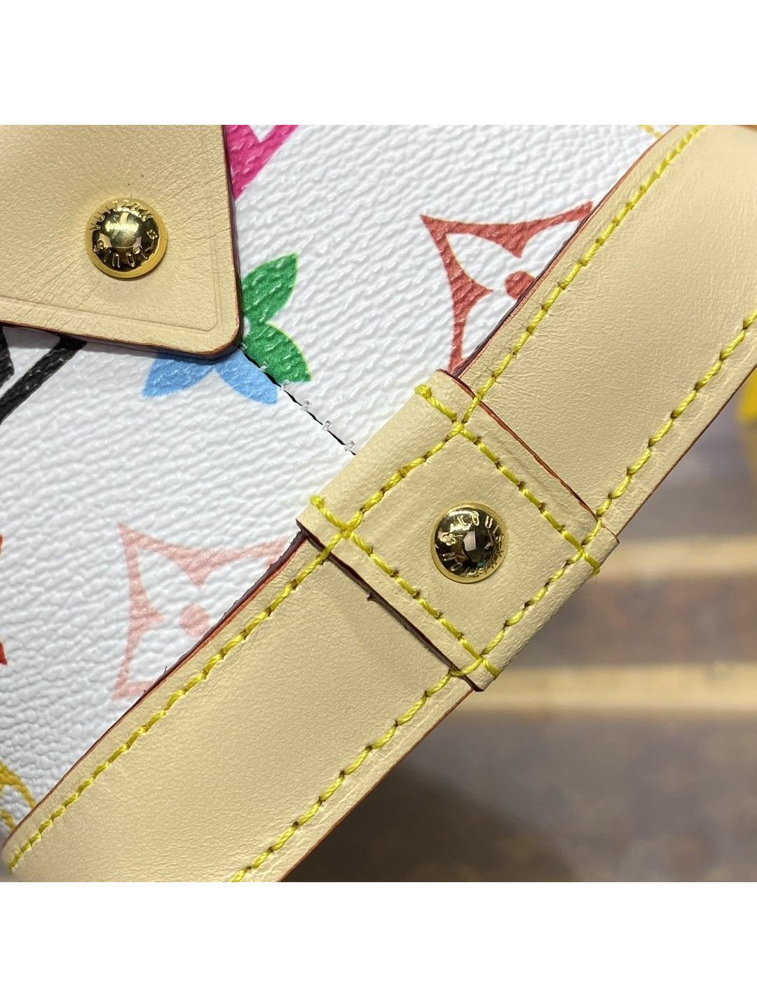 louis-vuitton-white-multicolor-structured-vanity-bag-rxlvj01101-07