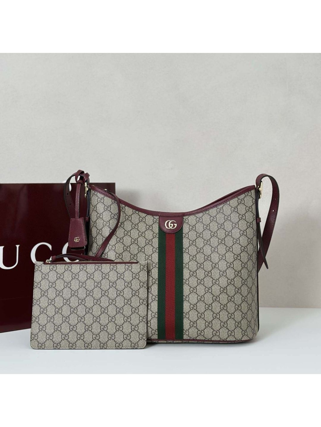 tote-bag-gucci-ophidia-medium-shoping-tote-bag-with-web-631685-in-beige-and-burgundy-original-gg-canvas-rxgui271155-01