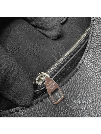Louis Vuitton Neverfull M52950 in black epi leather