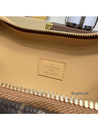 Louis Vuitton VLM M12615 in dark brown monogram canvas
