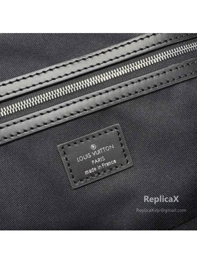 Louis Vuitton Speedy M13992 in black epi leather