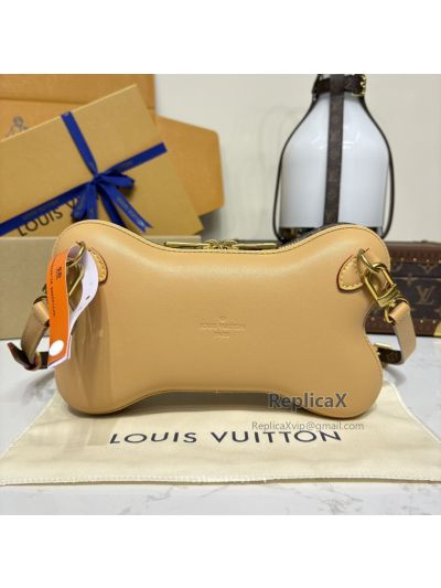 Louis Vuitton VLM M12615 in dark brown monogram canvas