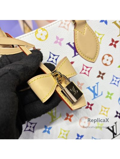 Louis Vuitton Neverfull in white monogram canvas M13079