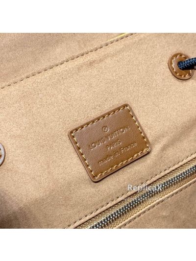 Louis Vuitton VLM in brown monogram canvas