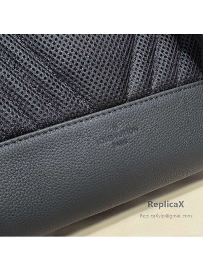 Louis Vuitton VLM in black Cowhide Leather M57079