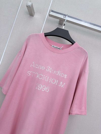 Acne Studios Crew Neck Short Sleeve T-Shirt in Pink