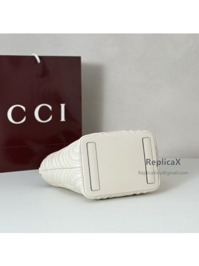 betty-small-tote-bag-847386-in-white-rxgui271340-04