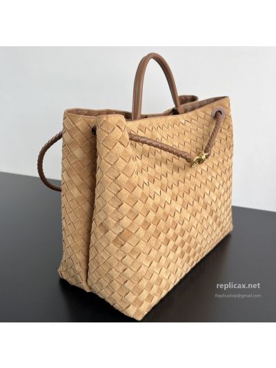 Bottega Veneta Andiamo Large Suede Tote Bag Camel