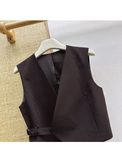 Brunello Cucinelli Sleeveless Pleated Set in Black