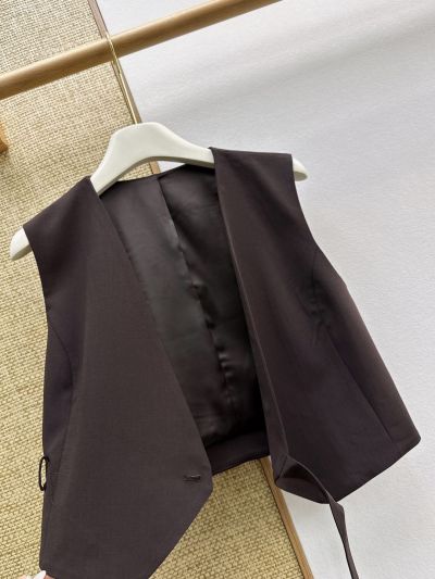 Brunello Cucinelli Sleeveless Pleated Set in Black