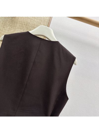 Brunello Cucinelli Sleeveless Pleated Set in Black