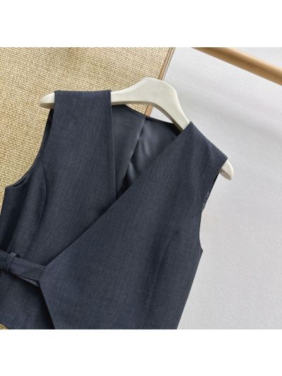 Brunello Cucinelli Sleeveless Pleated Set in Navy