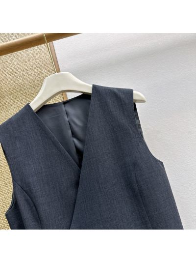 Brunello Cucinelli Sleeveless Pleated Set in Navy
