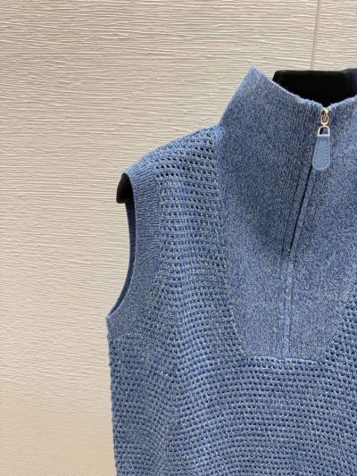 Brunello Cucinelli Stand Collar Zip-Up Knit Top in Blue