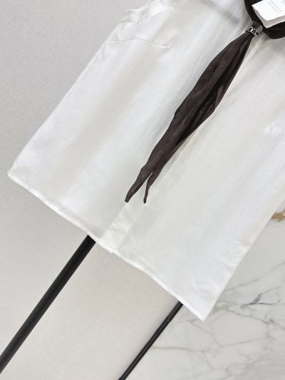 Brunello Cucinelli Turn-Down Collar Sleeveless Shirt in White and Black