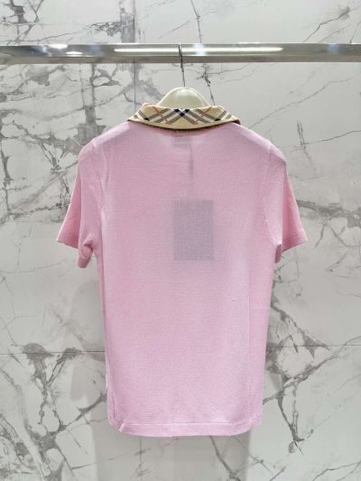 Burberry Embroidered Denim Skirt in Pink