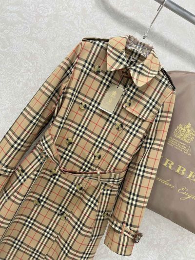 Burberry Plaid Belted Trench Coat in Beige