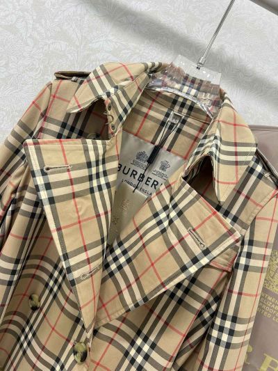 Burberry Plaid Belted Trench Coat in Beige