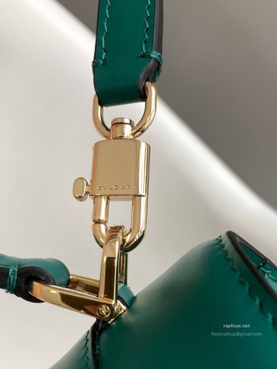 Bvlgari Serpenti Forever Medium Top Handle Bag Emerald Green Calfskin