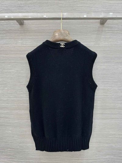 Chanel Cashmere V-Neck Top in Navy