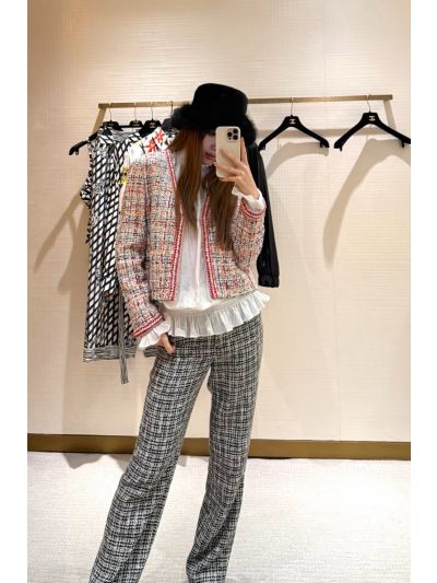 Chanel Contrast-Trim Tweed Blazer in Multicolor