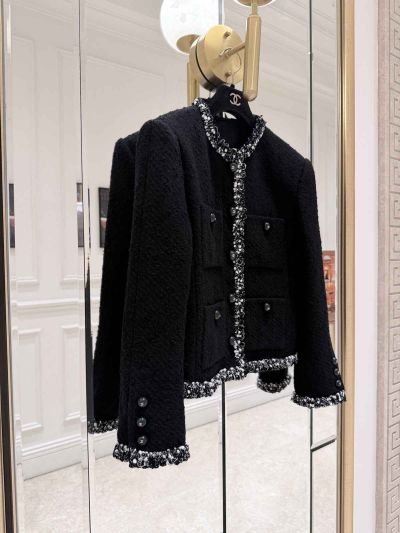 Chanel Crew Neck Tweed Cardigan in Black