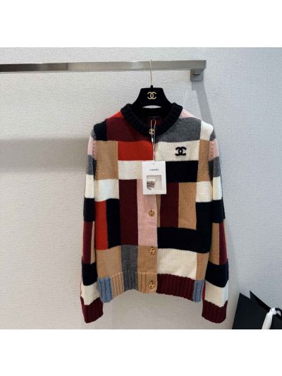 Chanel Embroidered Cashmere Cardigan in Multicolor