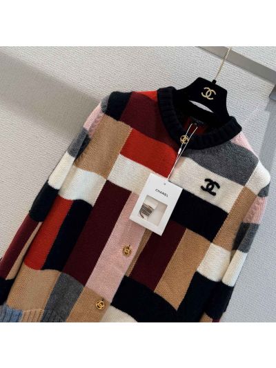 Chanel Embroidered Cashmere Cardigan in Multicolor