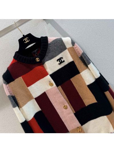Chanel Embroidered Cashmere Cardigan in Multicolor