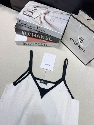 Chanel Embroidered Contrast-Trim Top in White