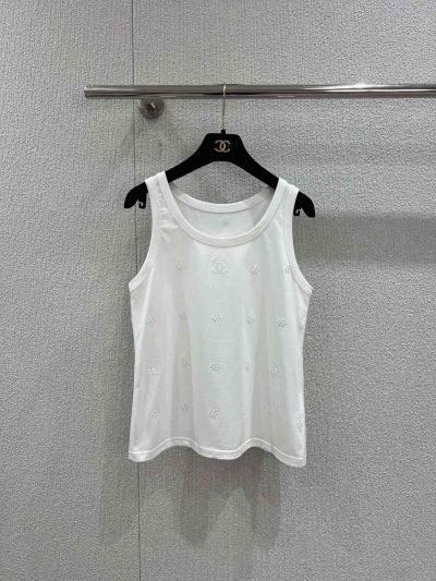 Chanel Embroidered Crew Neck Top in White