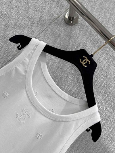 Chanel Embroidered Crew Neck Top in White
