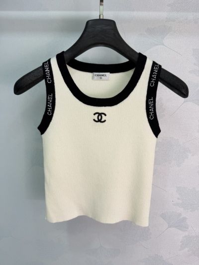 Chanel Sleeveless Contrast-Trim Top in White and Black