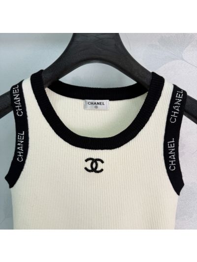 Chanel Sleeveless Contrast-Trim Top in White and Black