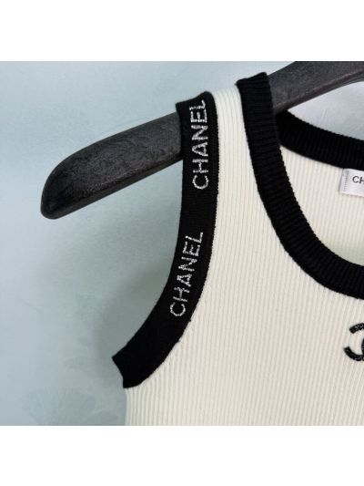 Chanel Sleeveless Contrast-Trim Top in White and Black