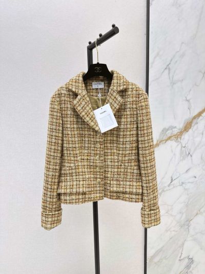 Chanel V-Neck Tweed Coat in Multicolor