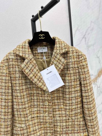 Chanel V-Neck Tweed Coat in Multicolor
