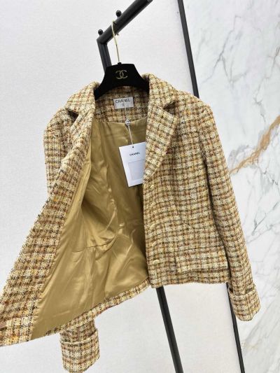 Chanel V-Neck Tweed Coat in Multicolor