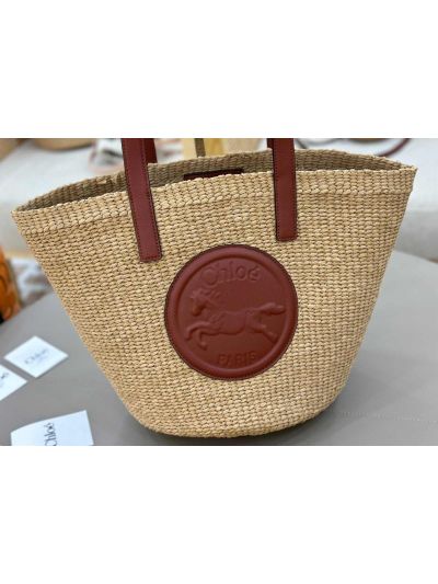 Chloe Large Horse Medal Basket Natural Fibers Shoulder Bag Brown - Detail view 2