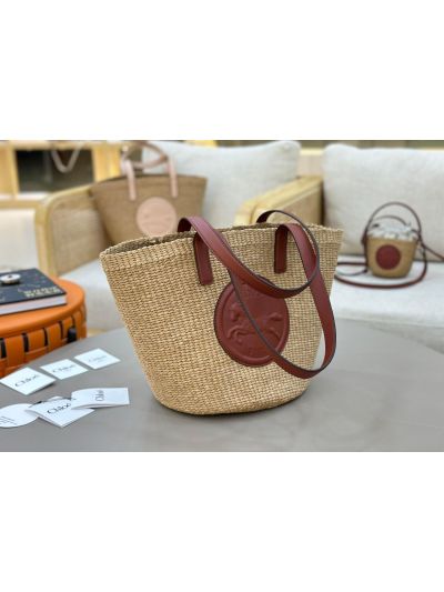 Chloe Large Horse Medal Basket Natural Fibers Shoulder Bag Brown - Detail view 3