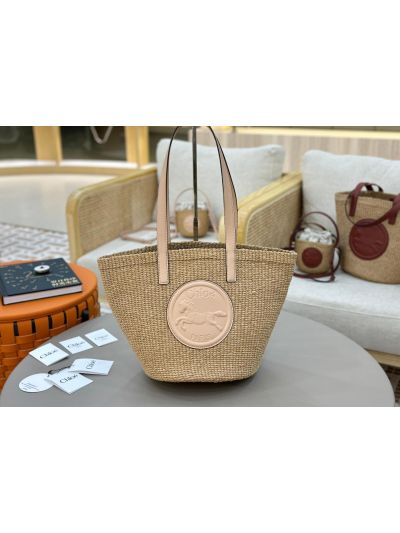 Chloe Large Horse Medal Basket Natural Fibers Shoulder Bag Pink - Main view