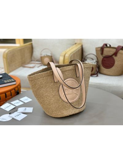 Chloe Large Horse Medal Basket Natural Fibers Shoulder Bag Pink - Detail view 3