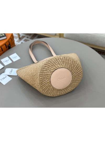 Chloe Large Horse Medal Basket Natural Fibers Shoulder Bag Pink - Detail view 6