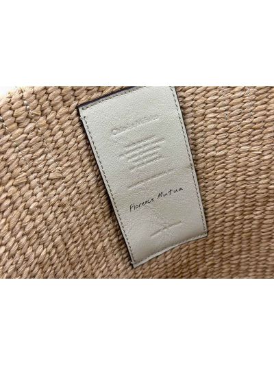 Chloe Large Horse Medal Basket Natural Fibers Shoulder Bag White - Detail view 8
