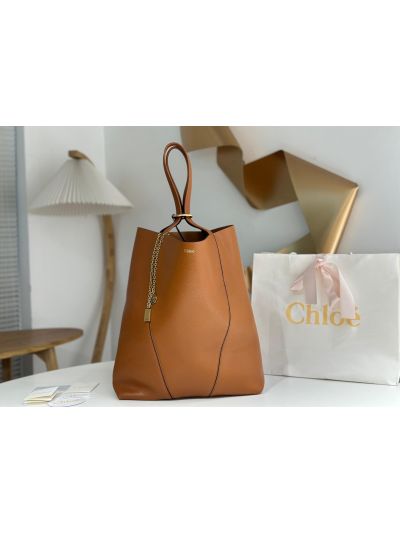 Chloe Large Spin Tote Bag Brown Grained Calfskin Leather - Main view