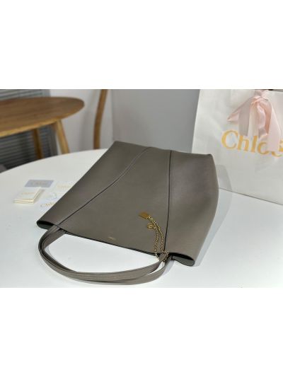 Chloe Large Spin Tote Bag Gray Grained Calfskin Leather - Detail view 4